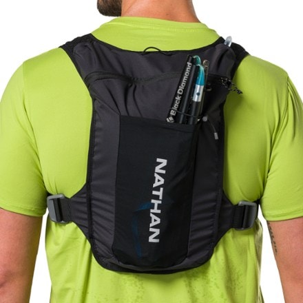 Nathan QuickStart 3.0 4 L Hydration Vest 8