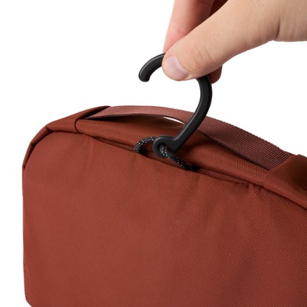 Bellroy Hanging Toiletry Kit 4