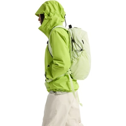 Arc'teryx Mantis 16 Pack 9