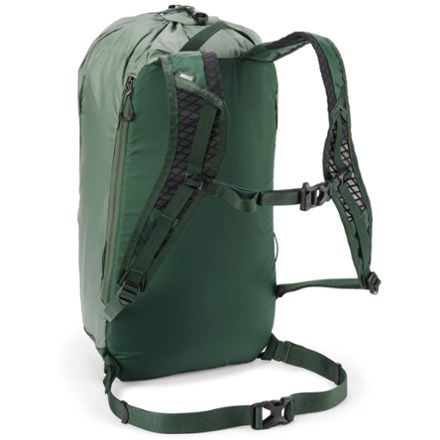 REI Co-op Flash 18 Pack 4