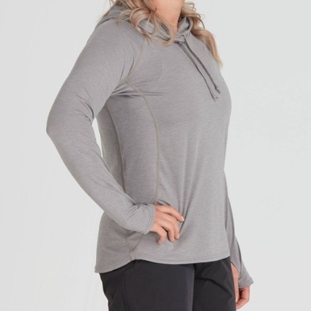 NRS H2Core Silkweight Long-Sleeve Hoodie - Women's 1