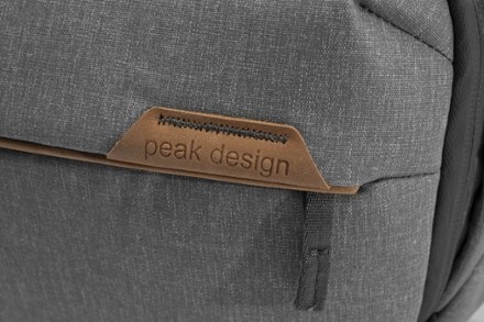 Peak Design Everyday Sling V2 6L 4