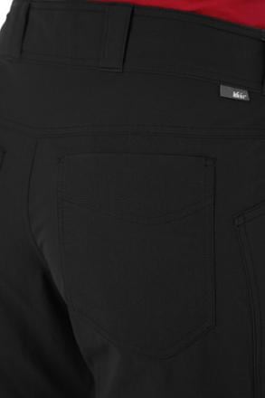 REI Co-op Screeline Shorts - Women's Back Pocket Detail