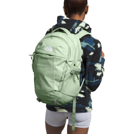 The North Face Recon Pack - Women's 5