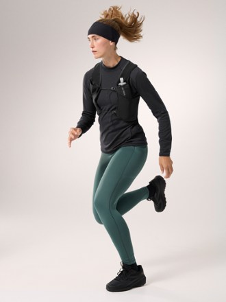 Arc'teryx Motus Crewneck Long-Sleeve Shirt - Women's 3