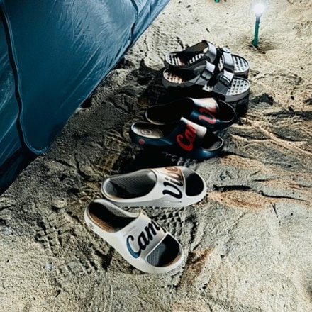 Freewaters Cloud9 Camp Vibes Slide Sandals - Men's 4