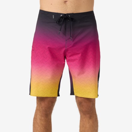 O'Neill Superfreak 20" Board Shorts - Men's 1