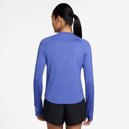 On Body Image of color Sapphire