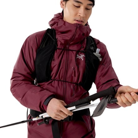 Arc'teryx Beta Insulated Jacket - Men's 8