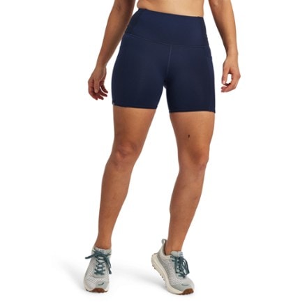 Oiselle Pocket Jogger 5.25" Shorts - Women's 1