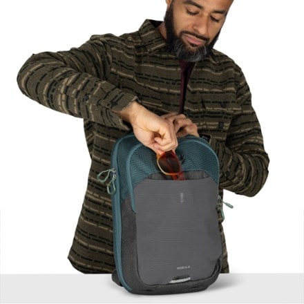 Osprey Nebula Sling 7