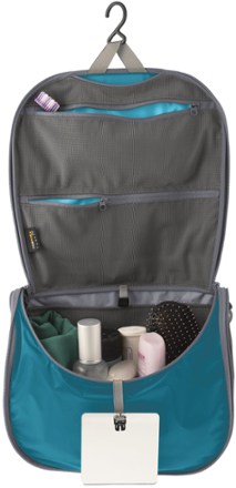 sea to summit toiletry bag