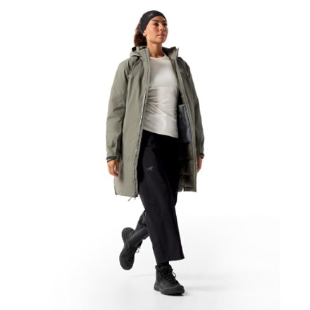 Arc'teryx Beta Down Parka - Women's 3