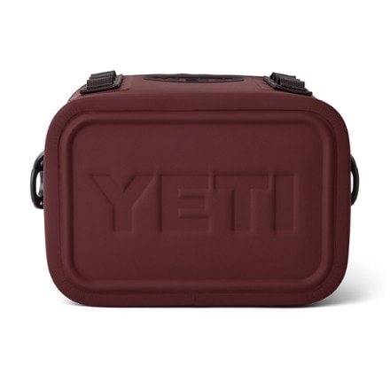 YETI Hopper Flip 8 Soft Cooler 6