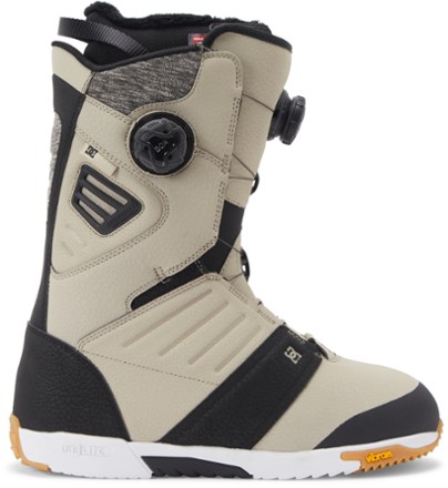 Dc control boa hot sale snowboard boots 2019