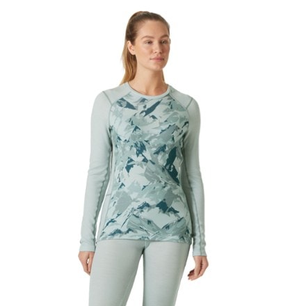 Helly Hansen LIFA Merino Midweight Graphic Crew Base Layer - Women's 1