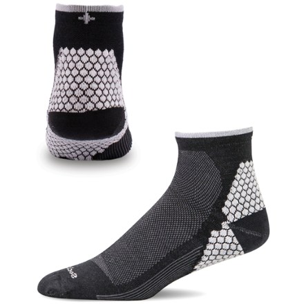 Product Image of color Black