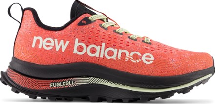 New balance outlet 747 opiniones