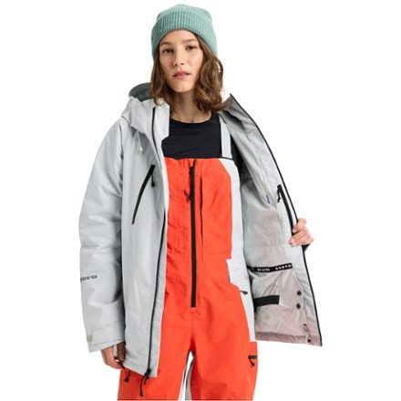 Burton Reserve GTX 2L Insulated Jacket - Women's 4