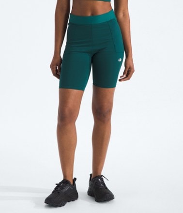 The North Face Refina 8" Shorts - Women's 0