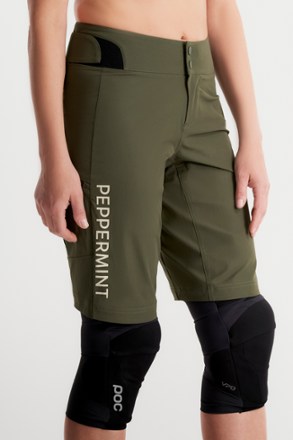 Peppermint Cycling Co. MTB Signature Tech Bike Shorts - Women's 6