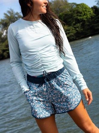 Nani Hybrid Reversible High-Rise Shorts - Women's 6