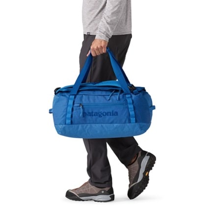 Patagonia Black Hole Duffel 40 L 4