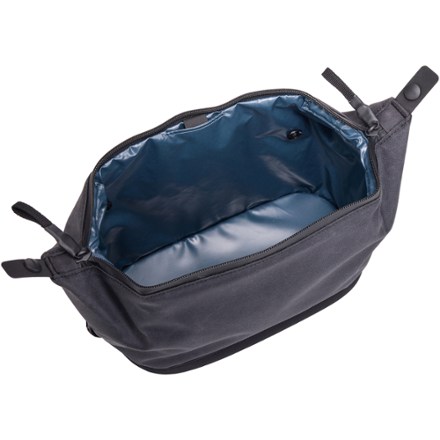 Thule Aion Toiletry Kit 7
