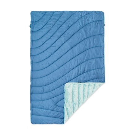 Rumpl Fleece Puffy Throw Blanket at REI