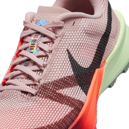 Nike Kiger 10 Trail-Running Shoes - Men's 7