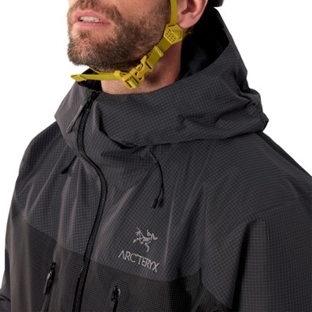 Arc'teryx Alpha Jacket - Men's 7