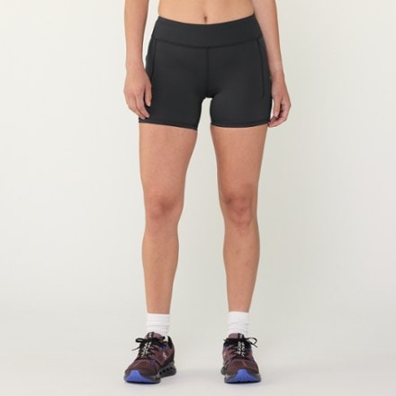 Model info: Height: 5' 10" | Waist: 28" | Inseam: 29" | Wearing size: S