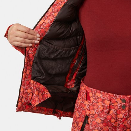 Helly Hansen Val D'Isere 3.0 Insulated Jacket - Women's 4