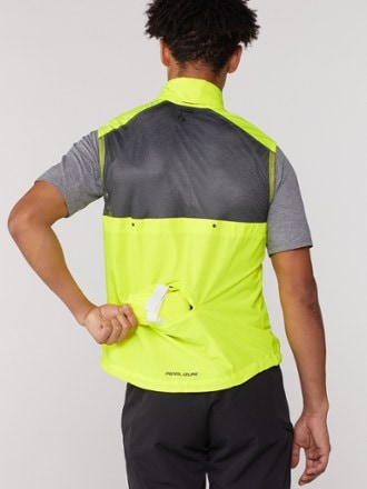 PEARL iZUMi Quest Barrier Convertible Cycling Jacket - Men's 5