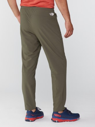 north face mens jogger pants