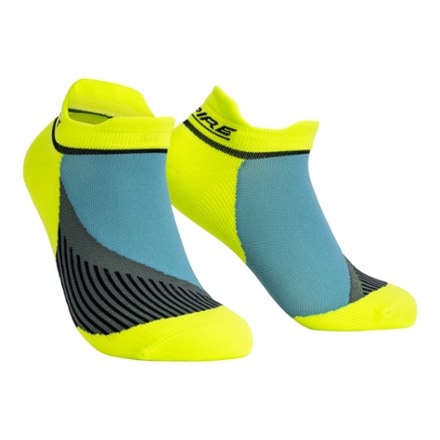 Nathan NSPIRE Low-Cut Sport Run Socks 1