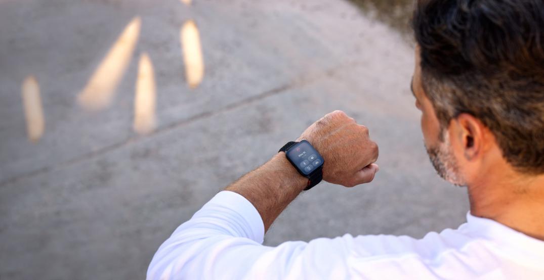 Location Image of color Black/Titanium & Black Band