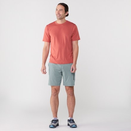 Vuori Sunday Performance 8.5" Shorts - Men's 3