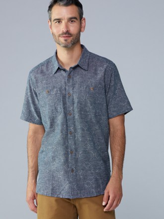 patagonia men's back step shirt