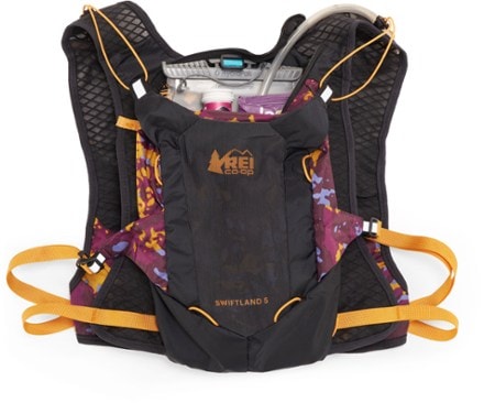 REI Co-op Swiftland 5 Hydration Vest - Women's 7