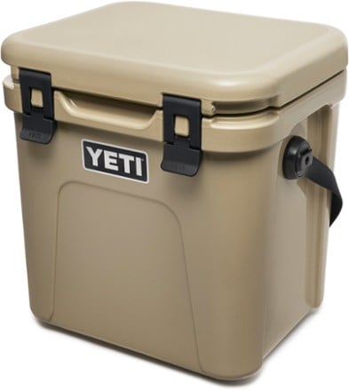 YETI Roadie 24 Cooler 1