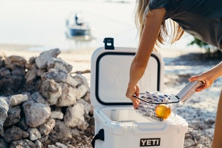 YETI Roadie 24 Cooler 5