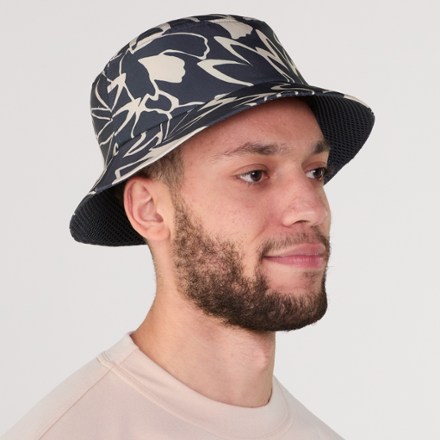 REI Co-op Flash Bucket Hat 1