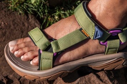 Teva Terra Fi 5 Universal Sandals - Women's 10