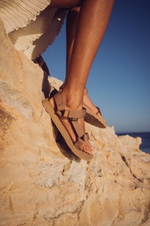 Teva Original Universal Sandals - Women's 9