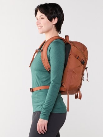 REI Co-op Ruckpack 18 Pack 4