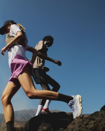 Salomon Ultra Glide 4 Trail-Running Shoes - Women's 9