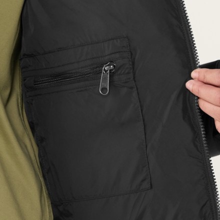 The North Face 1996 Recycled Retro Nuptse Down Jacket - Women's 5