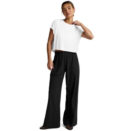 Beyond Yoga Studio Luxe Cropped T-Shirt - Women's 2