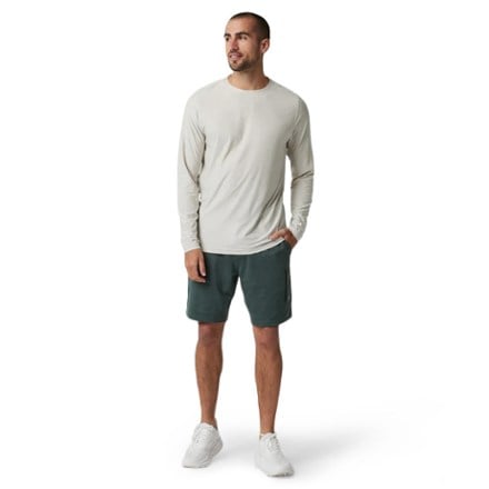 Vuori Sunday Performance 8.5" Shorts - Men's 3